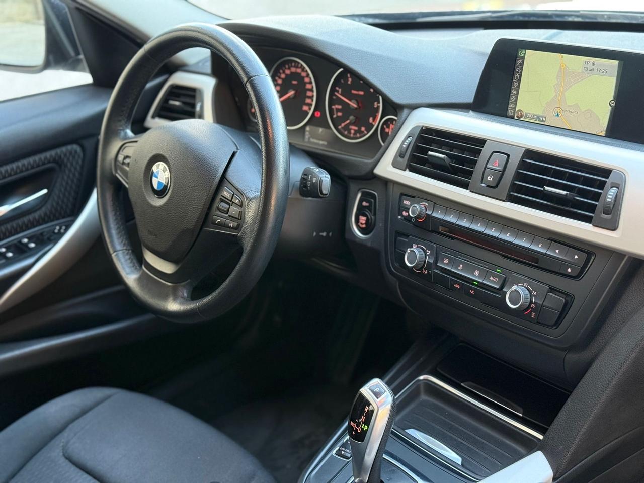 Bmw 320 320d xDrive Touring Business aut.