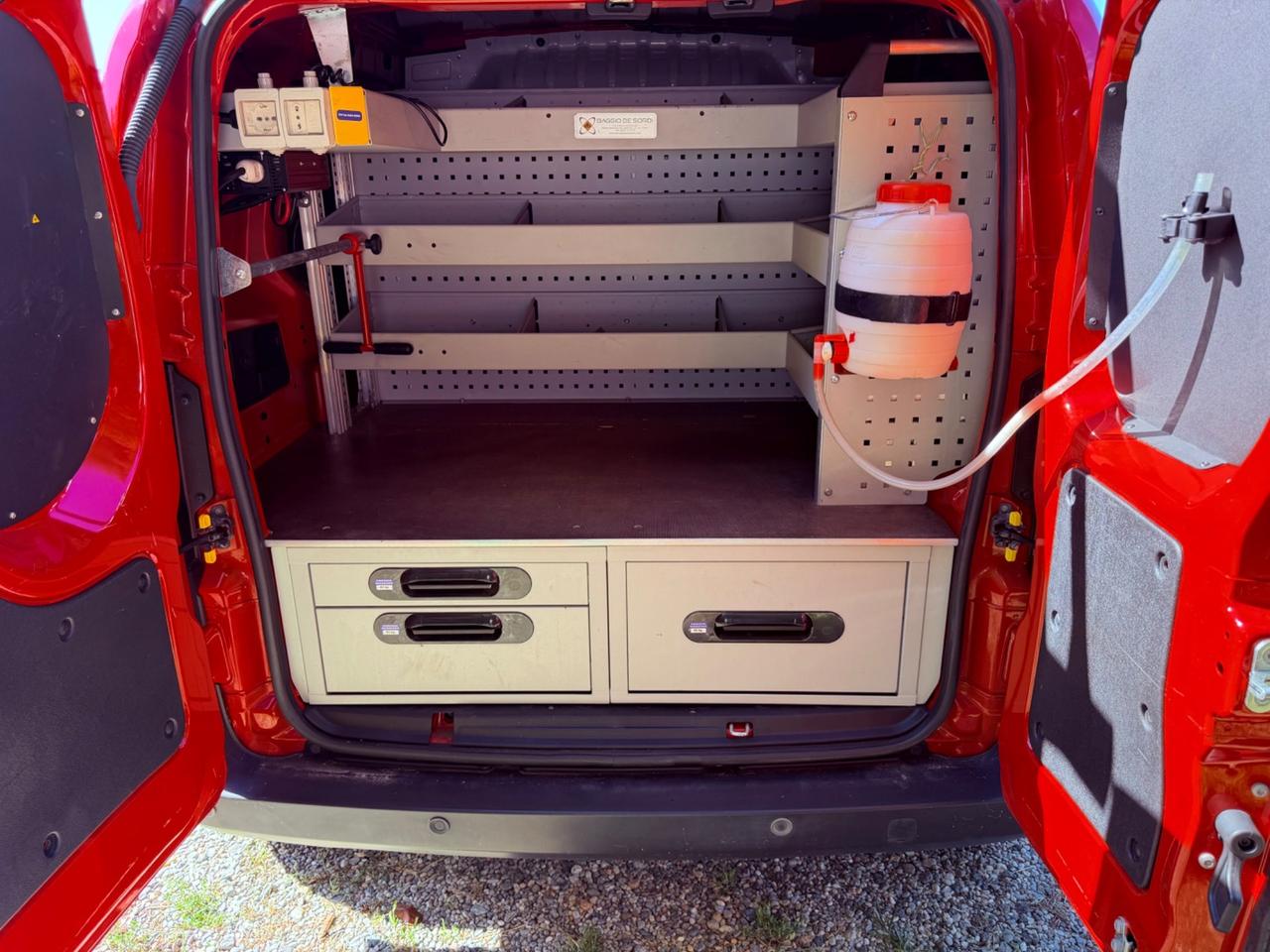 Fiat Fiorino 1.3 MJT 95CV Cargo Adventure
