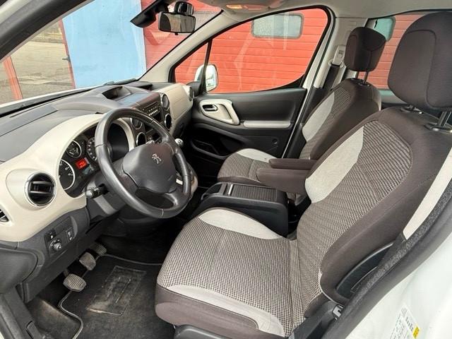 Peugeot Partner pianale ribassato - disabili