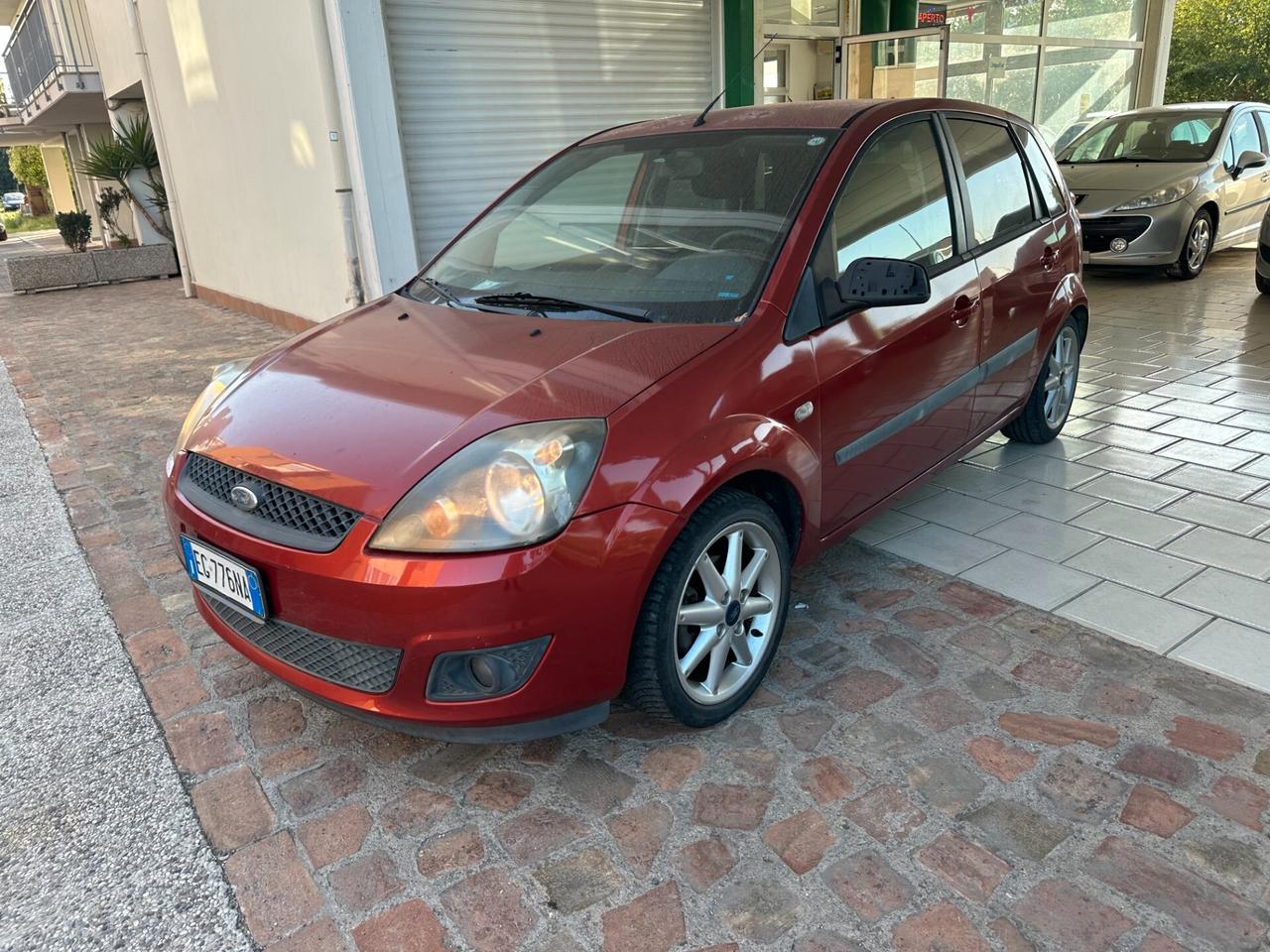 Ford Fiesta 1.2 METANO NEOPATENTATI