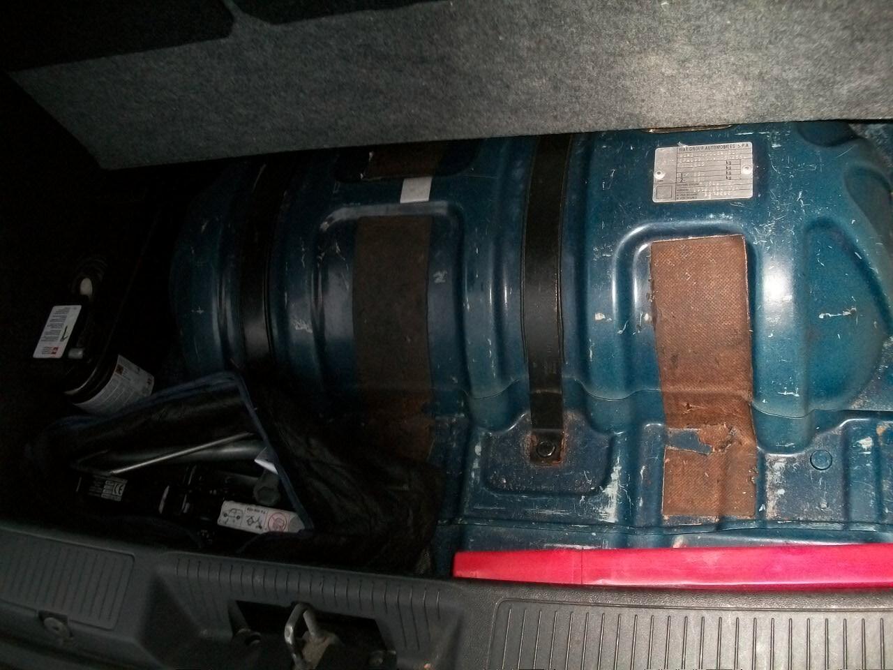 Fiat Grande Punto 1.4 5 porte Active Natural Power NATA A METANO DALLA FIAT,, IL METANO SCADE 30/02/2029 GARANZIA UN ANNO SI NEOPATENTATI REVISIONE SCADE 30/04/2027