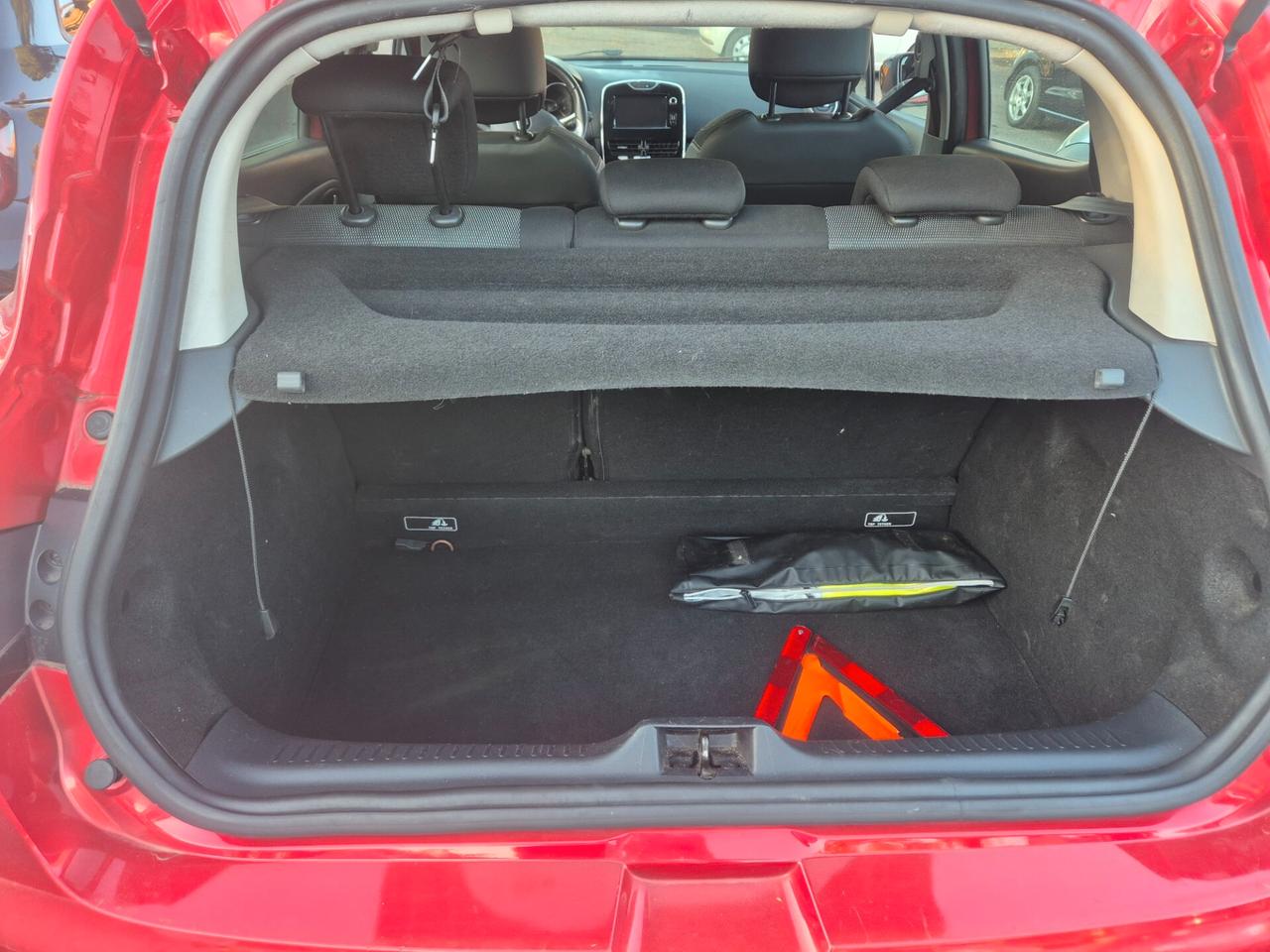 Renault Clio dCi 8V 90CV EDC Start&Stop 5 porte Energy Intens