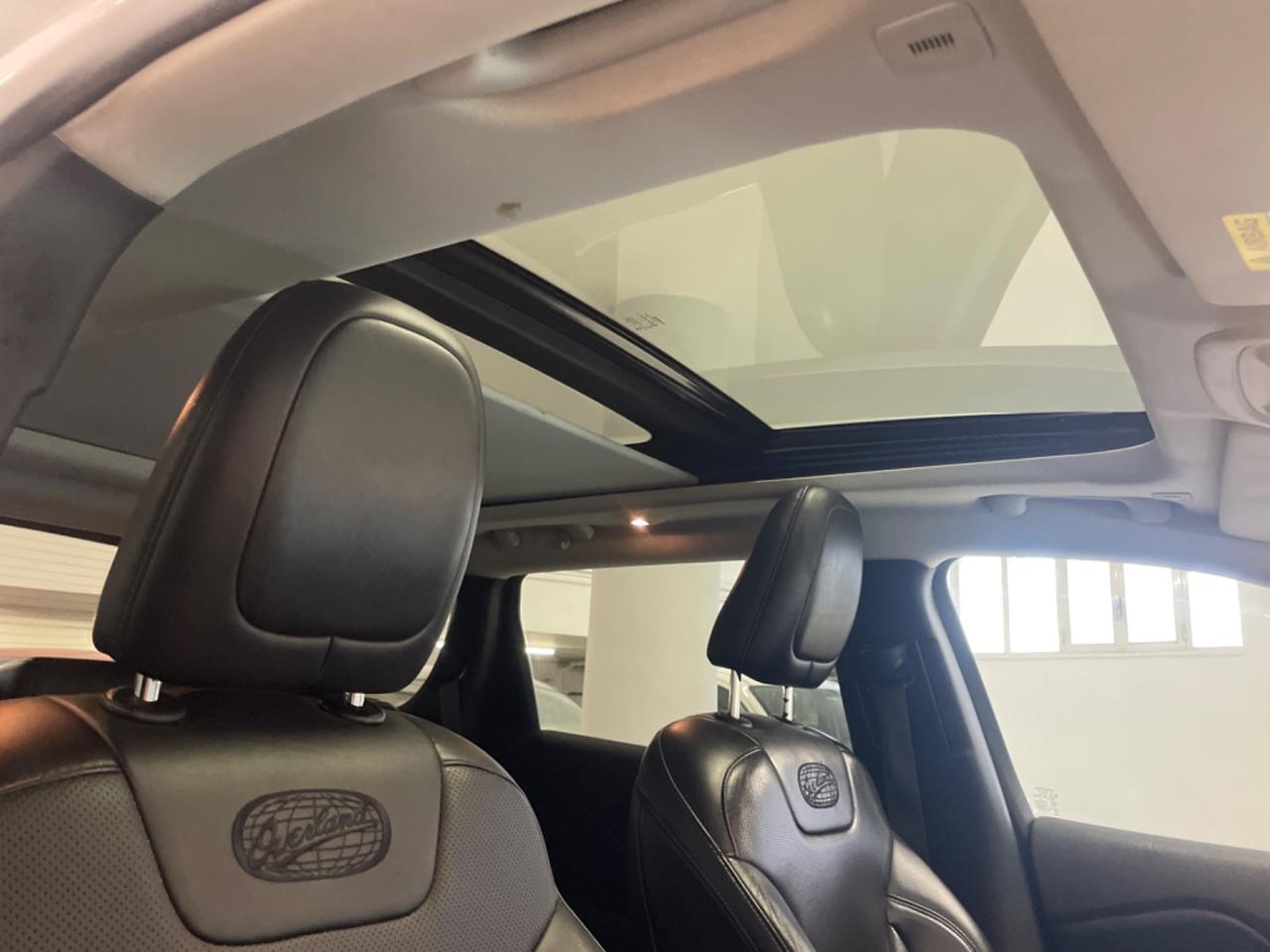 Jeep Cherokee 2.2 Mjt AWD Active Drive II Overland TETTO