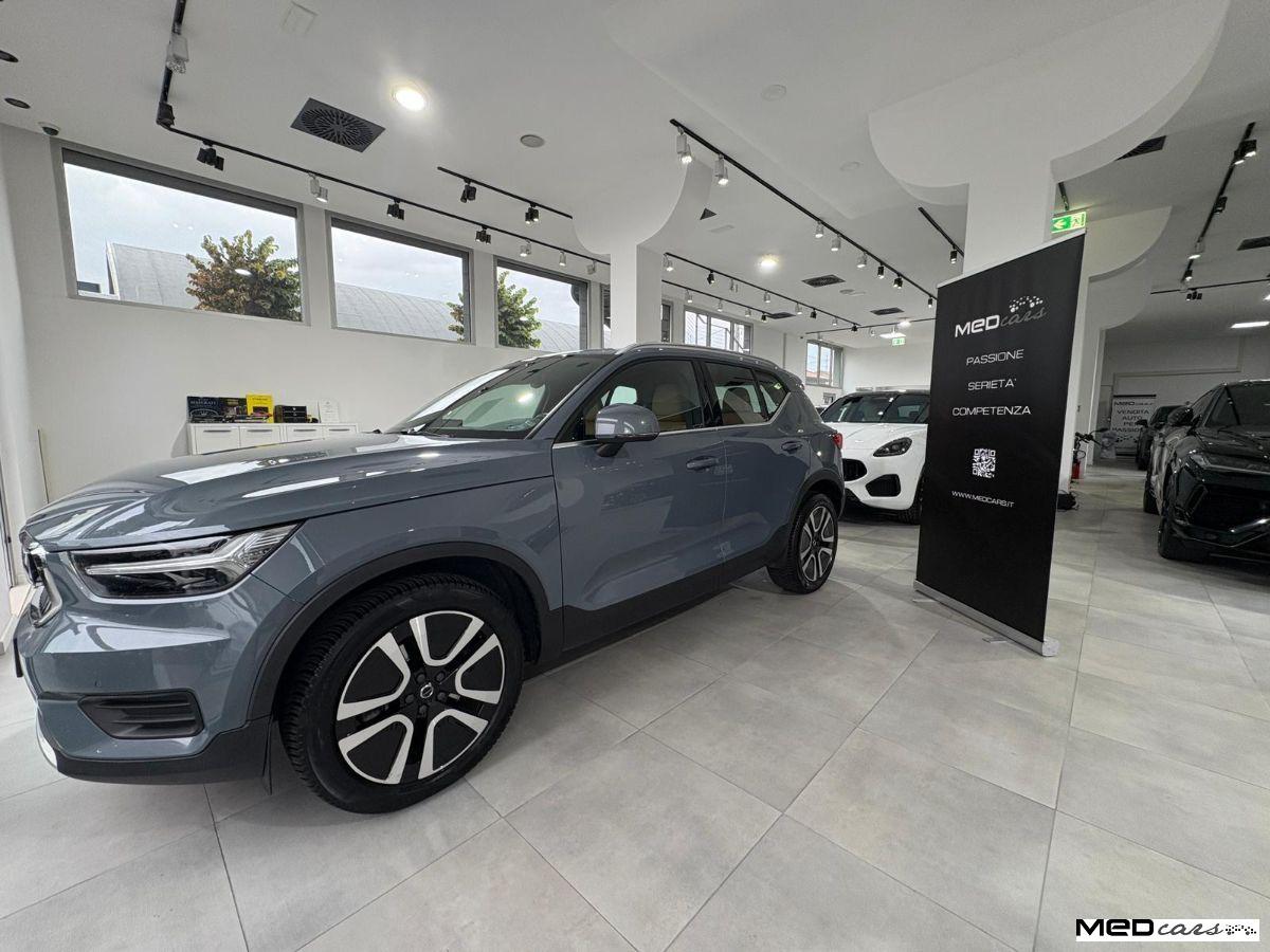 VOLVO - XC40 - B4 AWD Geartronic Inscription