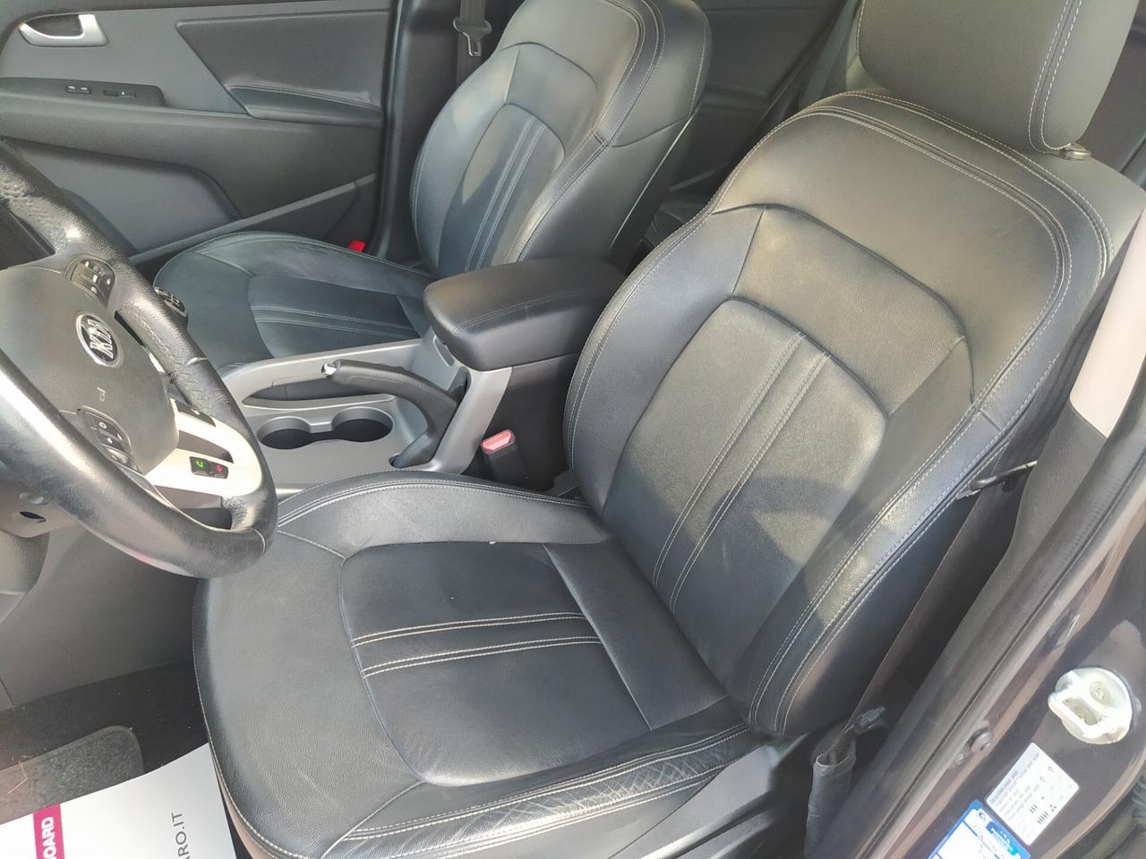 Kia Sportage 1.7 CRDI VGT 2WD high tech