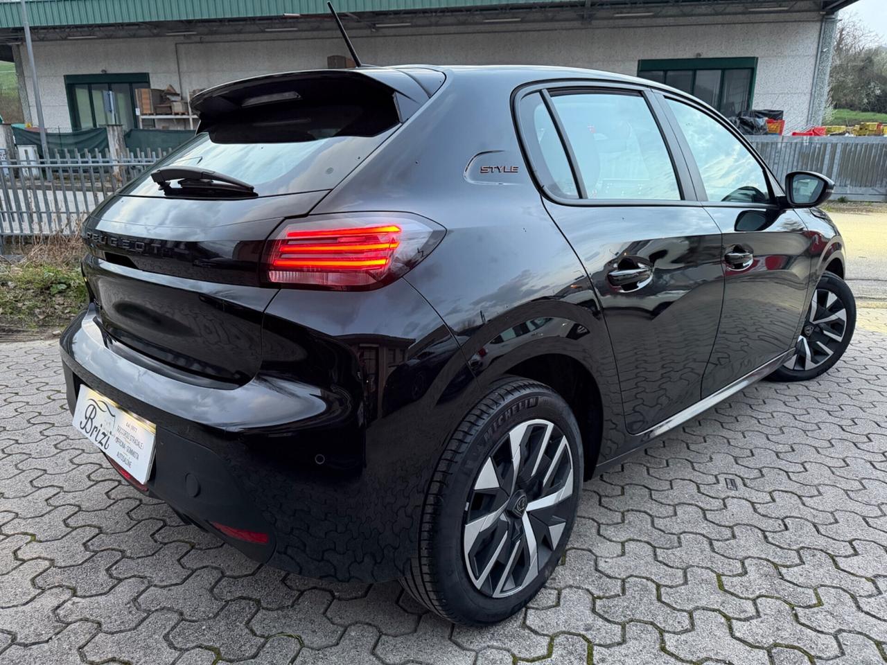 Peugeot 208 PureTech 100 Stop&Start 5 porte Style