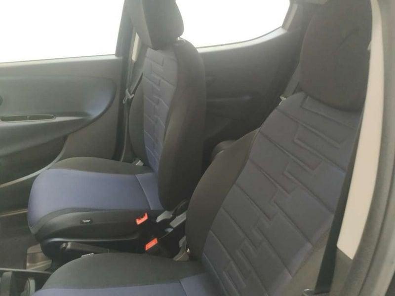 Lancia Ypsilon 1.0 firefly hybrid Platino s&s 70cv