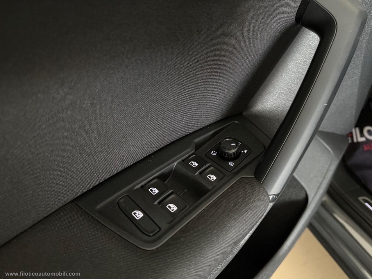 VOLKSWAGEN Tiguan 2.0 TDI DSG Business BMT NAVI- CARPLAY - ANDROID AUTO