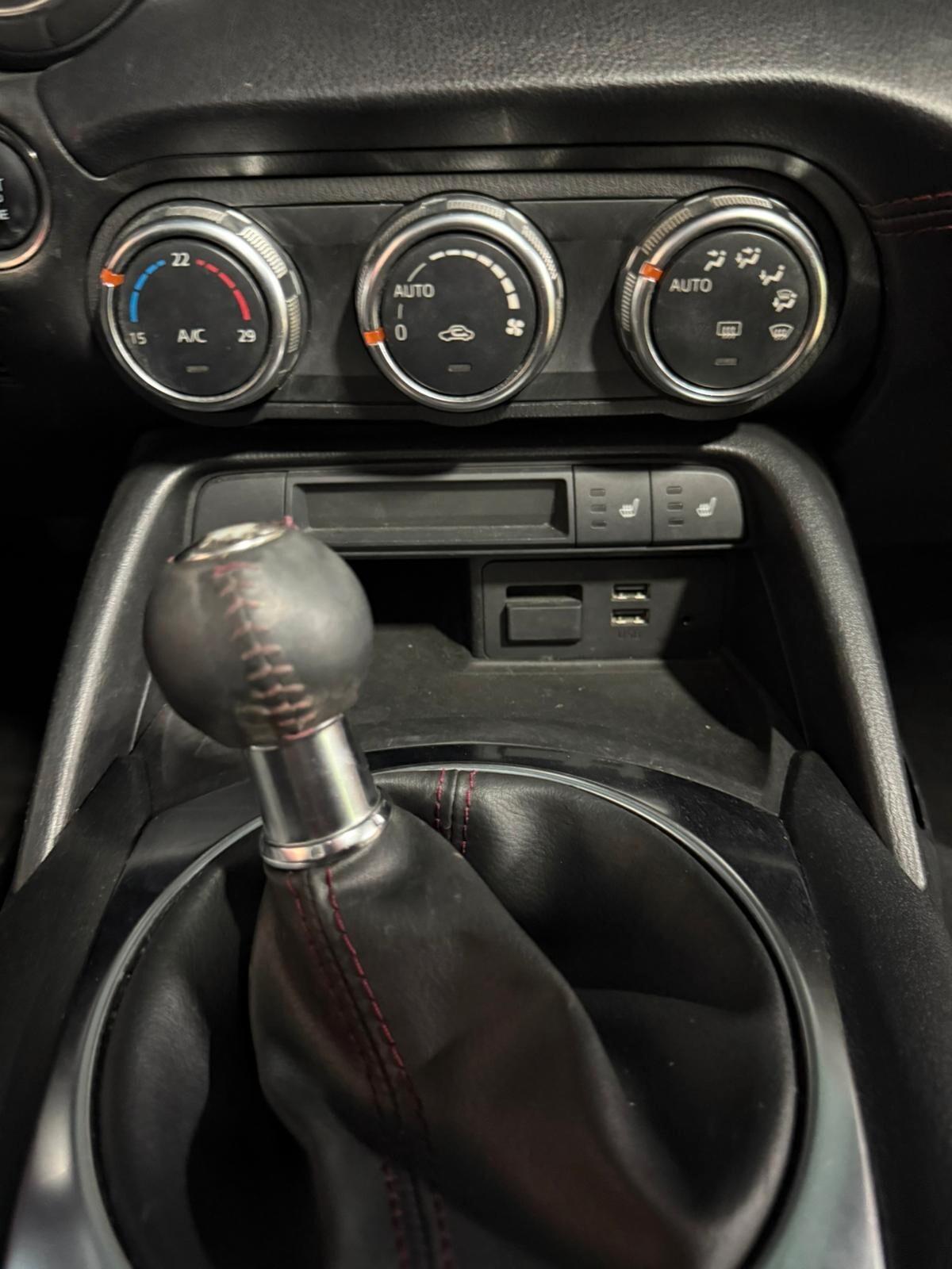 MX-5 2000CC 160CV SEDILI RECARO