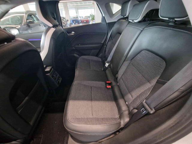 RENAULT Captur TCe 130 CV EDC FAP Initiale Paris