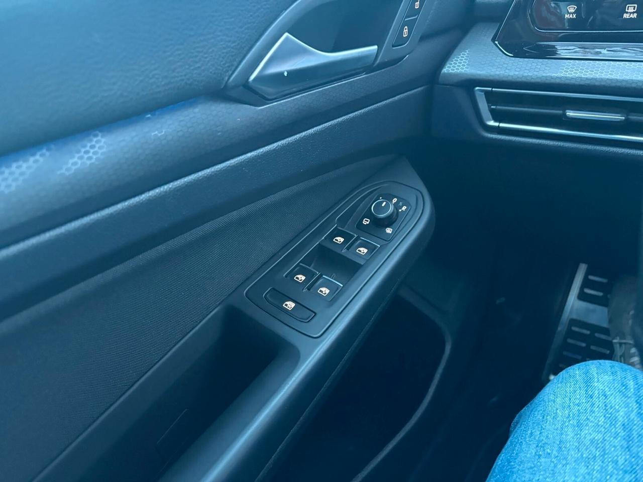 Volkswagen Golf 2.0 TDI DSG GTD