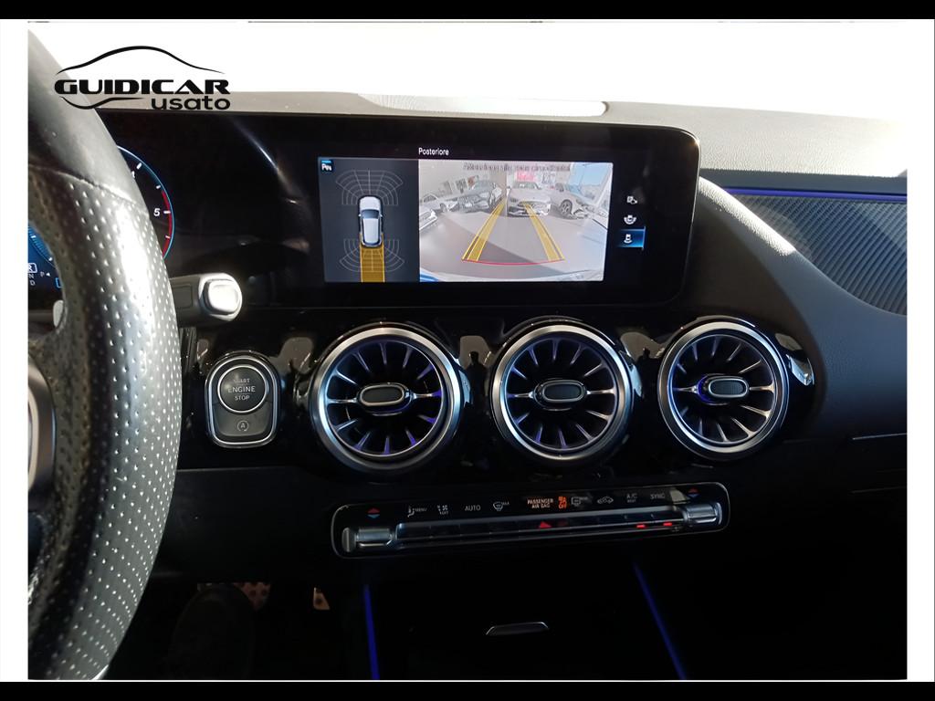 Mercedes-Benz GLA-H247 2020 - GLA 180 d Premium auto