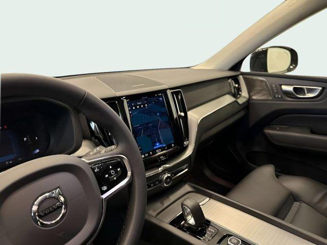 VOLVO XC60 B4 (d) aut Plus Dark N1 Tetto Panoramico Ap.