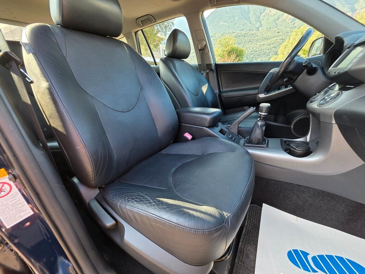 Toyota RAV 4 2.2 D-4D 136 CV Luxury