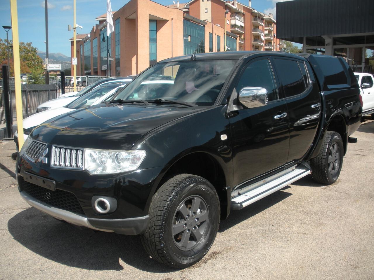 Mitsubishi L200 2.5 DI-D Double Cab Invite