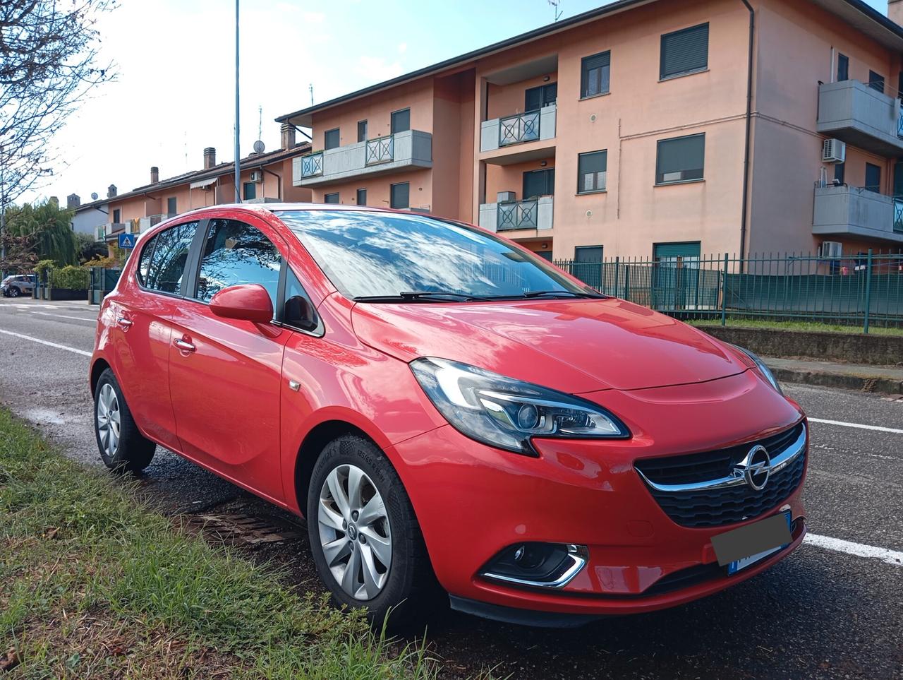 Opel Corsa 1.4 5 porte Cosmo Permute