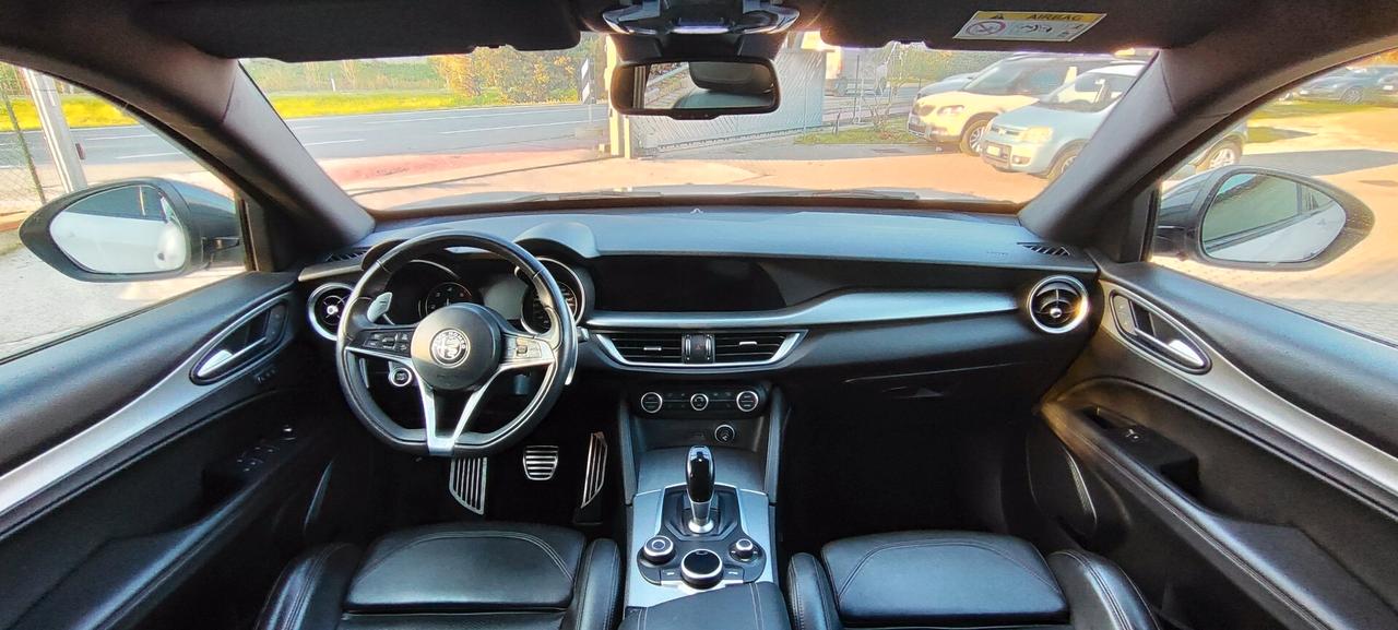 Alfa Romeo Stelvio 2.2 Turbodiesel 210 CV AT8 Q4 B-Tech
