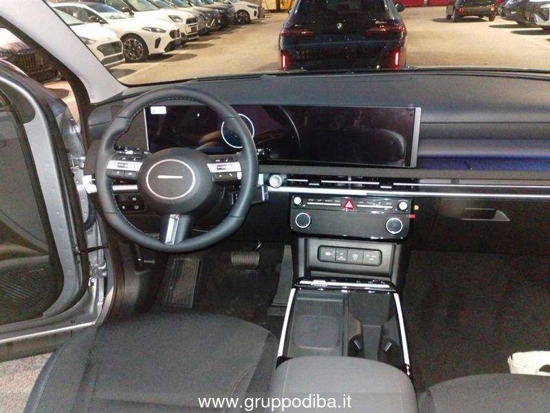 Hyundai Tucson 1.6 Gamma II T-GDI Petrol 6 Speed A/T 2WD PE 1.6HEV AT 2WD EXELLENCE