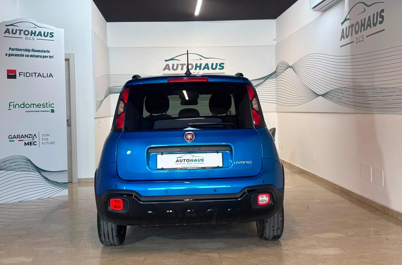Fiat Pandina Cross 1.0 Hybrid Pandina