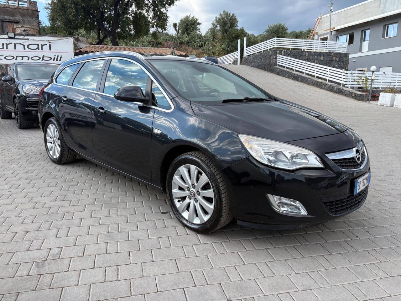 Opel Astra 1.7 CDTI 125CV Sports Tourer Cosmo