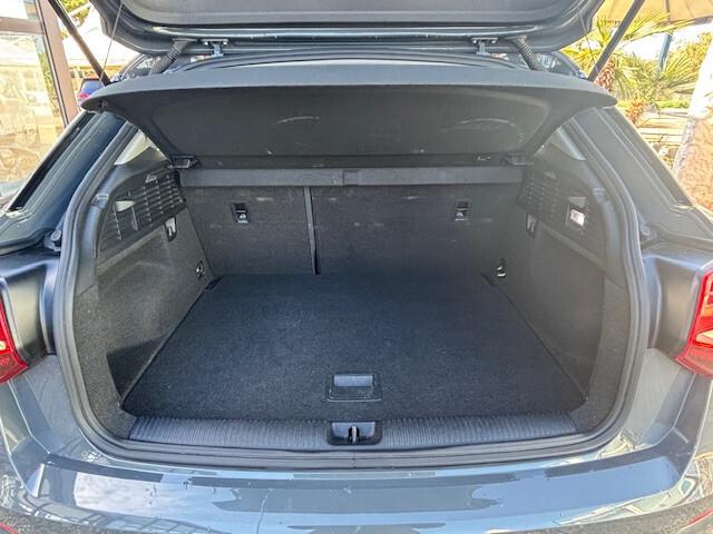 Audi Q2 30 1.6 TDI Identity Black 2020