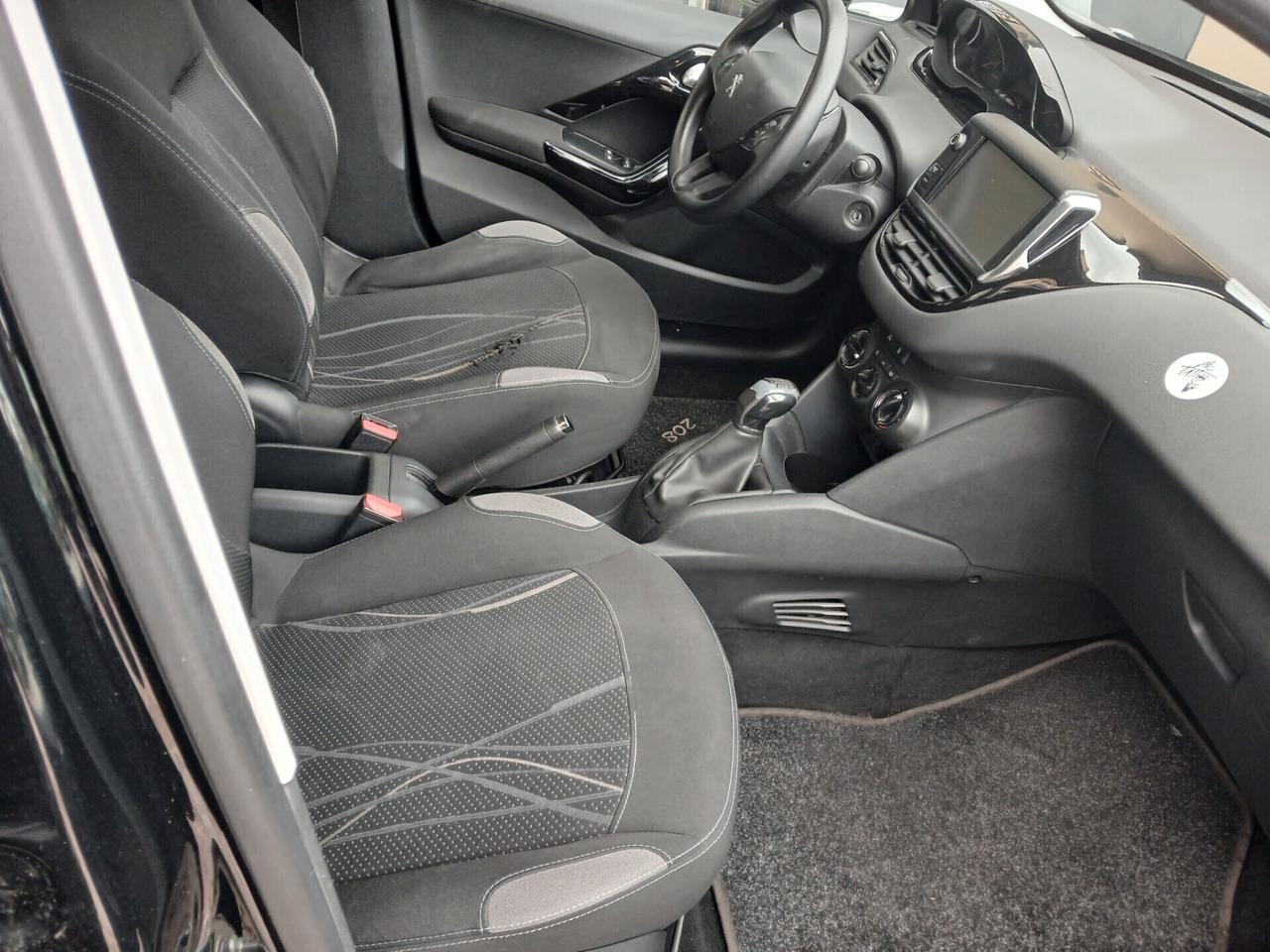 Peugeot 208 1.0 VTi 68 CV 5 porte Access