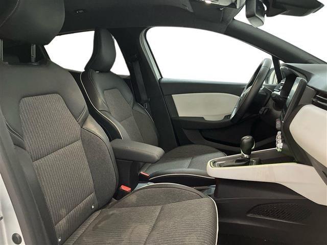 RENAULT Clio 5 Porte 1.6 E-Tech full hybrid 145cv Techno A