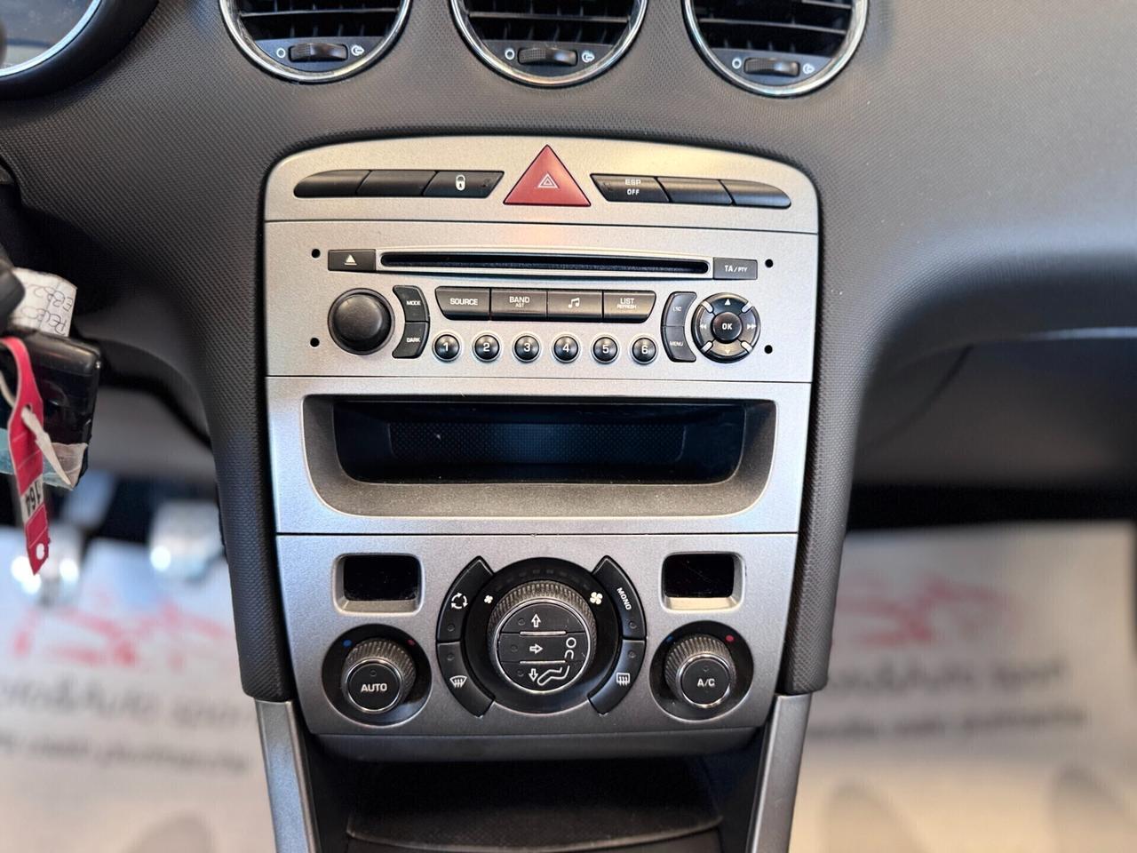 Peugeot 308 1.6 HDi 110CV SW Ciel Féline