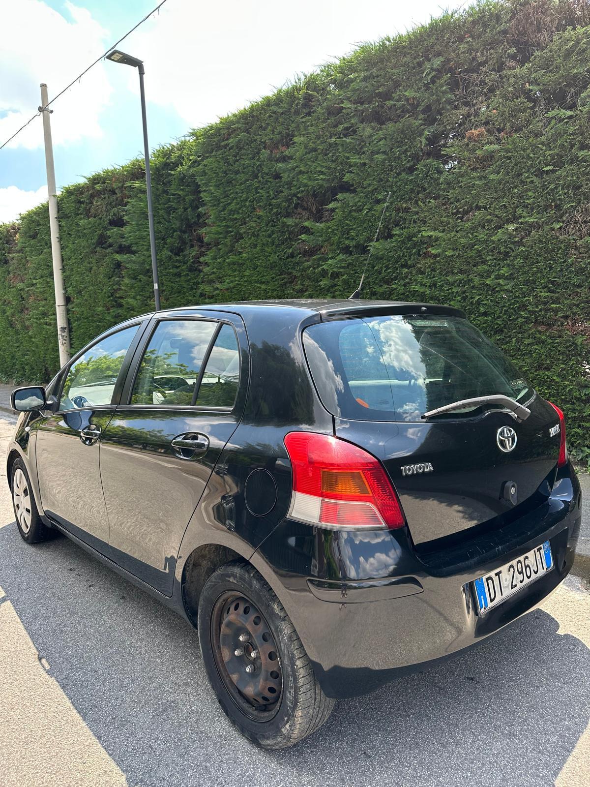 Toyota Yaris 1.3 5 porte GPL - NEOPATENTATI