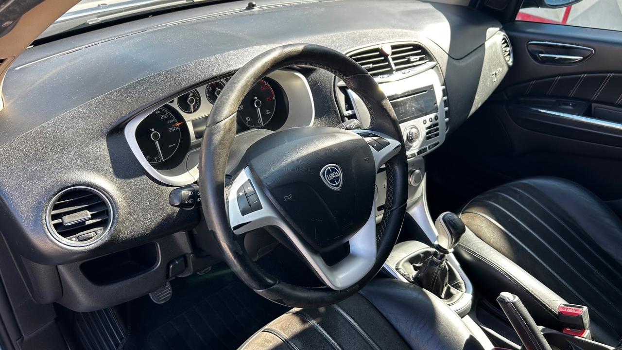 Lancia Delta 1.6 MJT 120cv