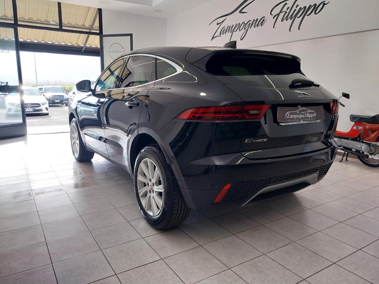 Jaguar E-Pace 2.0D 150CV R-Dynamic 2018