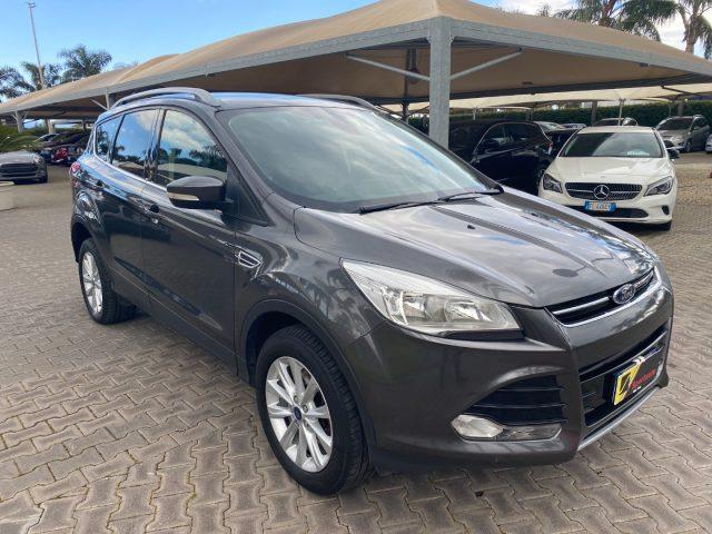 FORD Kuga 2.0 TDCI 150 CV 4WD Powershift Titanium
