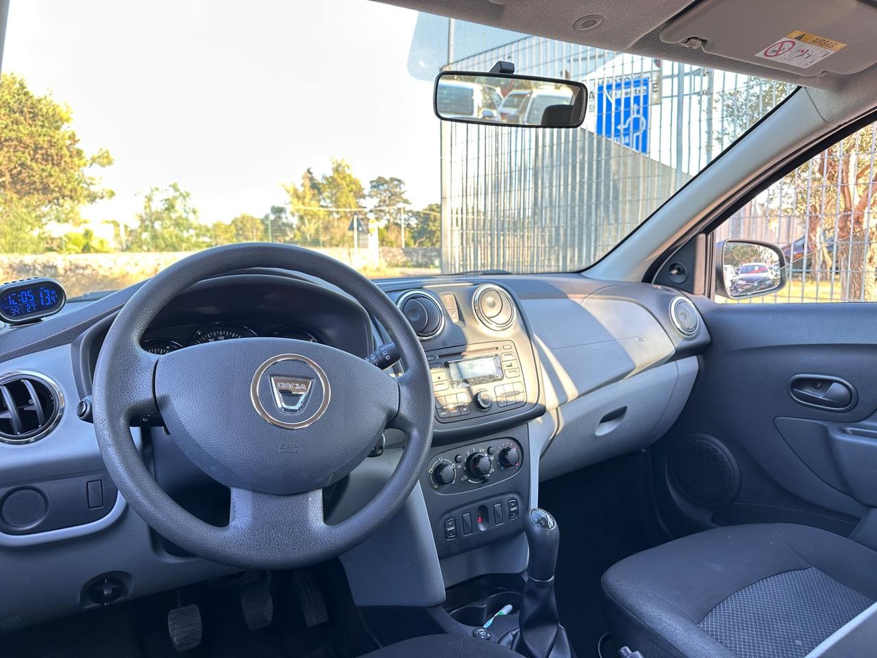 Dacia Sandero 1.2 GPL 75CV Ambiance-2013
