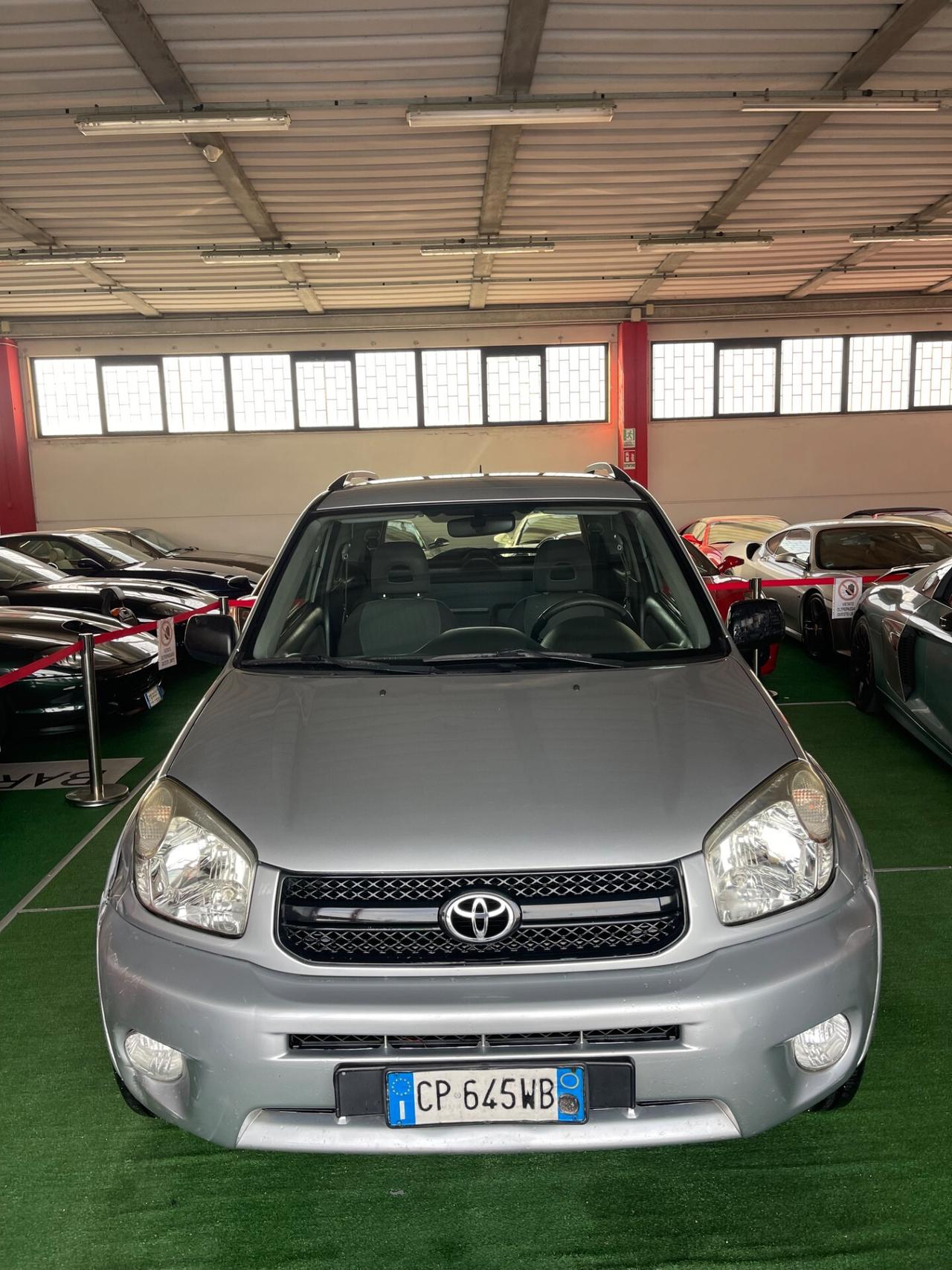Toyota RAV4 2.0 4x4 Gancio PERMUTE RATE