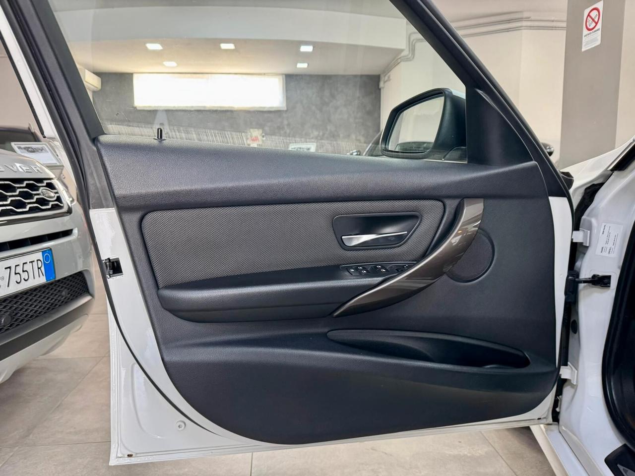 Bmw 316 316d Touring Modern 2013