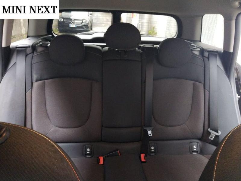 MINI Mini Clubman 2.0 COOPER D ESSENTIAL AUTO
