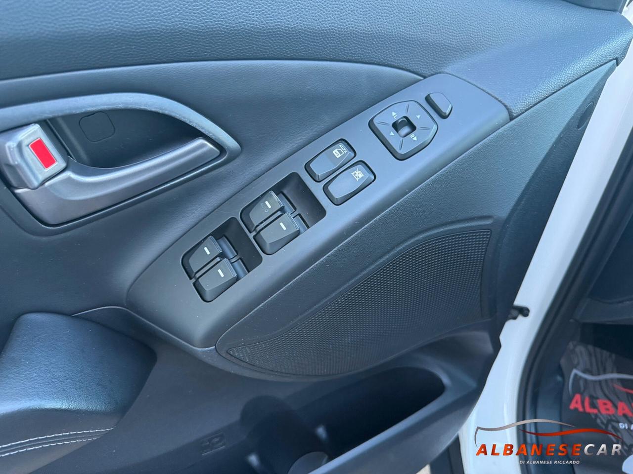 Hyundai iX35 1.7 CRDi 2WD Xpossible