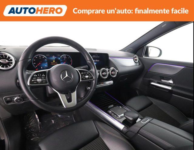 MERCEDES-BENZ GLA 180 d Automatic Premium