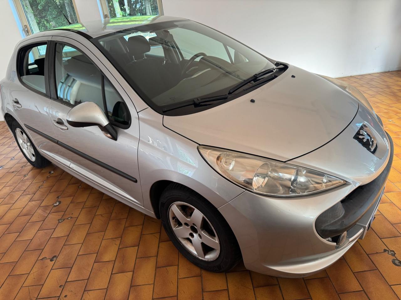 Peugeot 207 1.4 BENZINA OK NEOPATENTATI