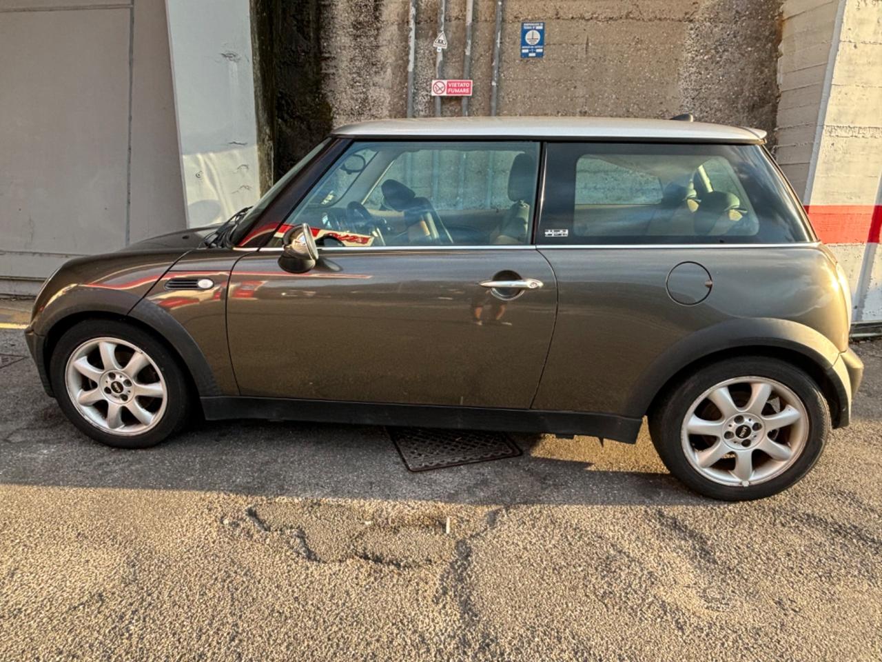 Mini 1.6 16V One Park Lane
