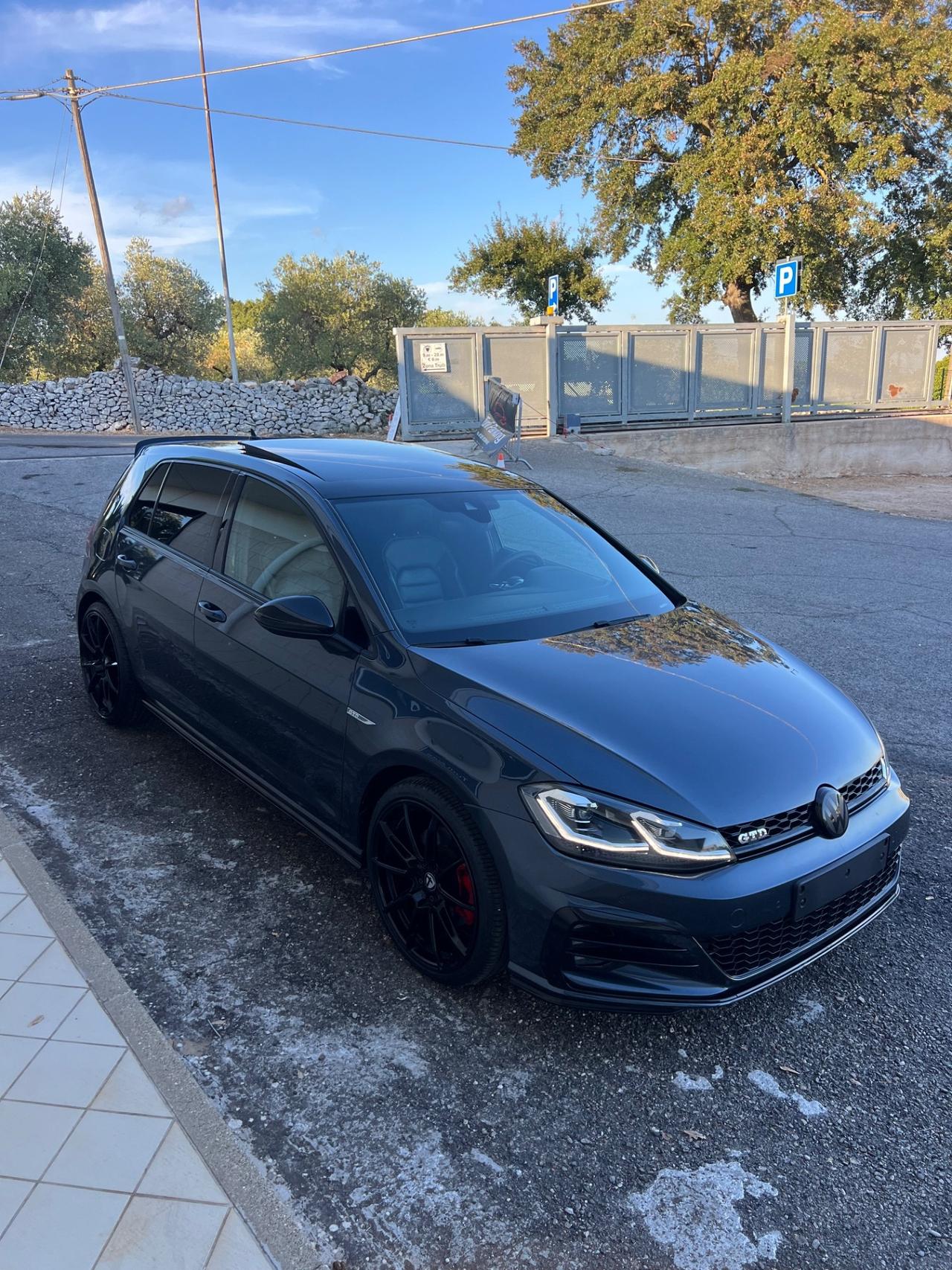 Volkswagen Golf GTD 2.0 TDI DSG 5p. BlueMotion Technology
