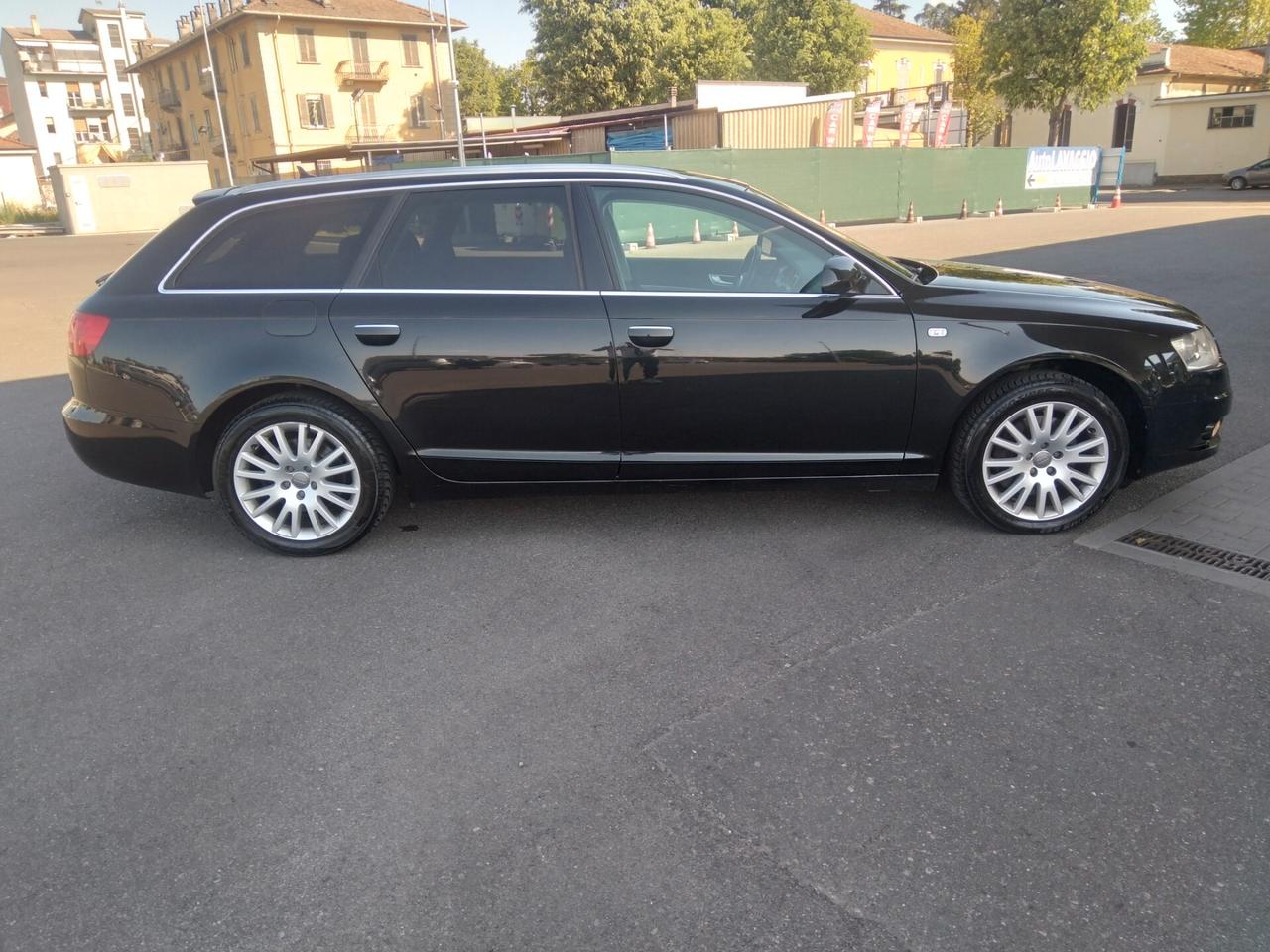 Audi A6 Avant 2.8 V6 FSI s-line 4X4 210cv
