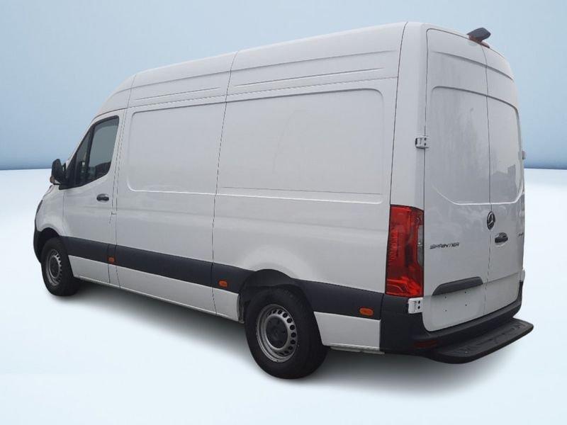 Mercedes-Benz Sprinter 311 CDI F 37/35