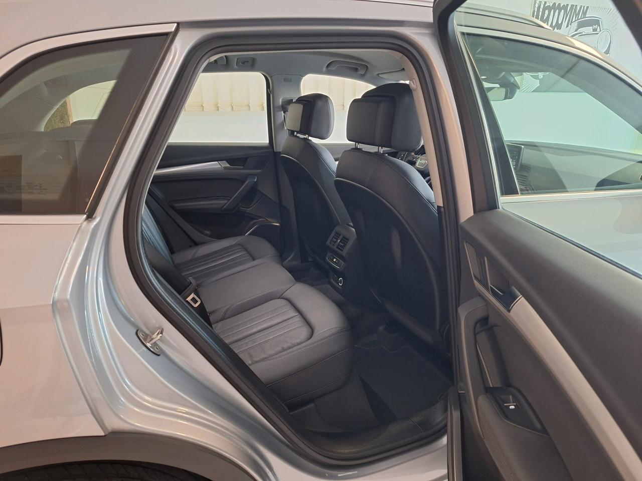 Audi Q5 40 TDI quattro Business Design