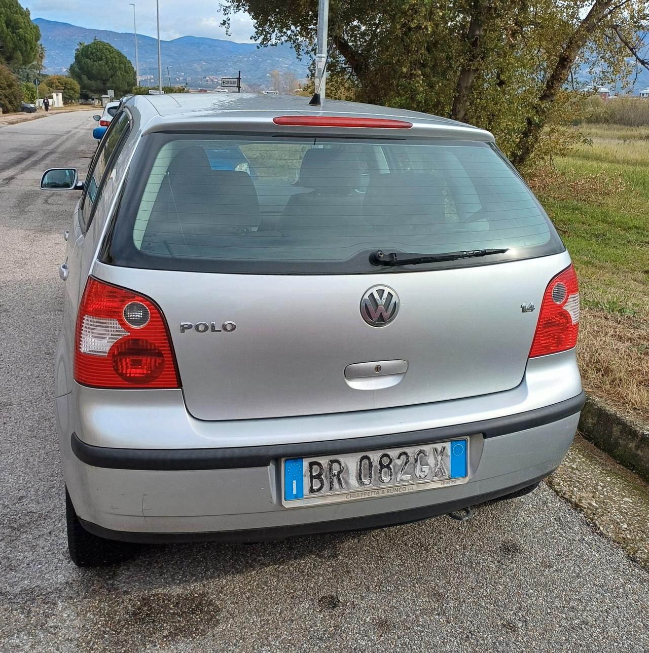 Volkswagen Polo 1.4 benzina 75 cv