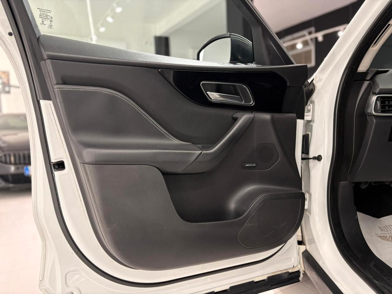 Jaguar F-Pace 3.0 300 CV AWD aut. R-Sport 2016