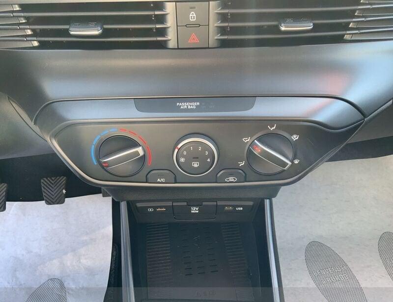 Hyundai i20 3ª serie 1.2 MPI MT Connectline