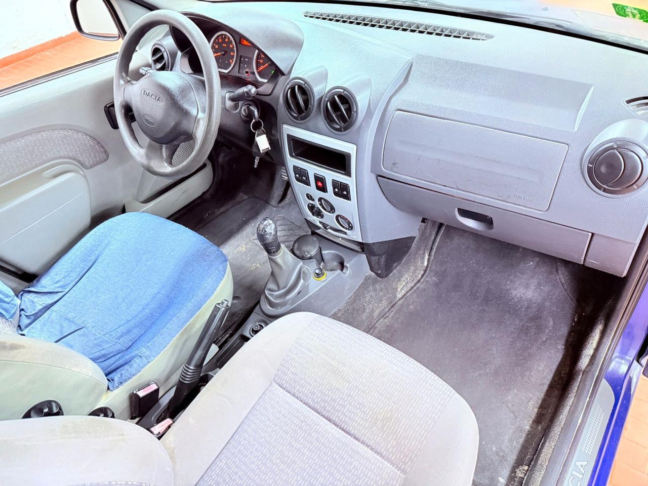 Dacia Logan 1.5 dCi 70CV 7 posti ok Neopatentati