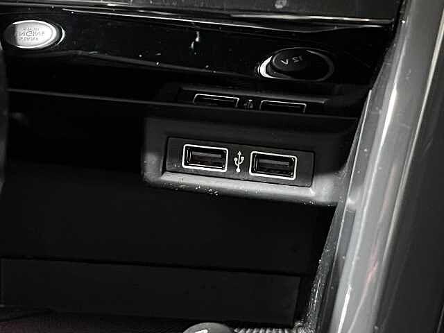 Volkswagen T-Roc 2.0 TDI SCR 150 CV DSG 4MOTION R-Line