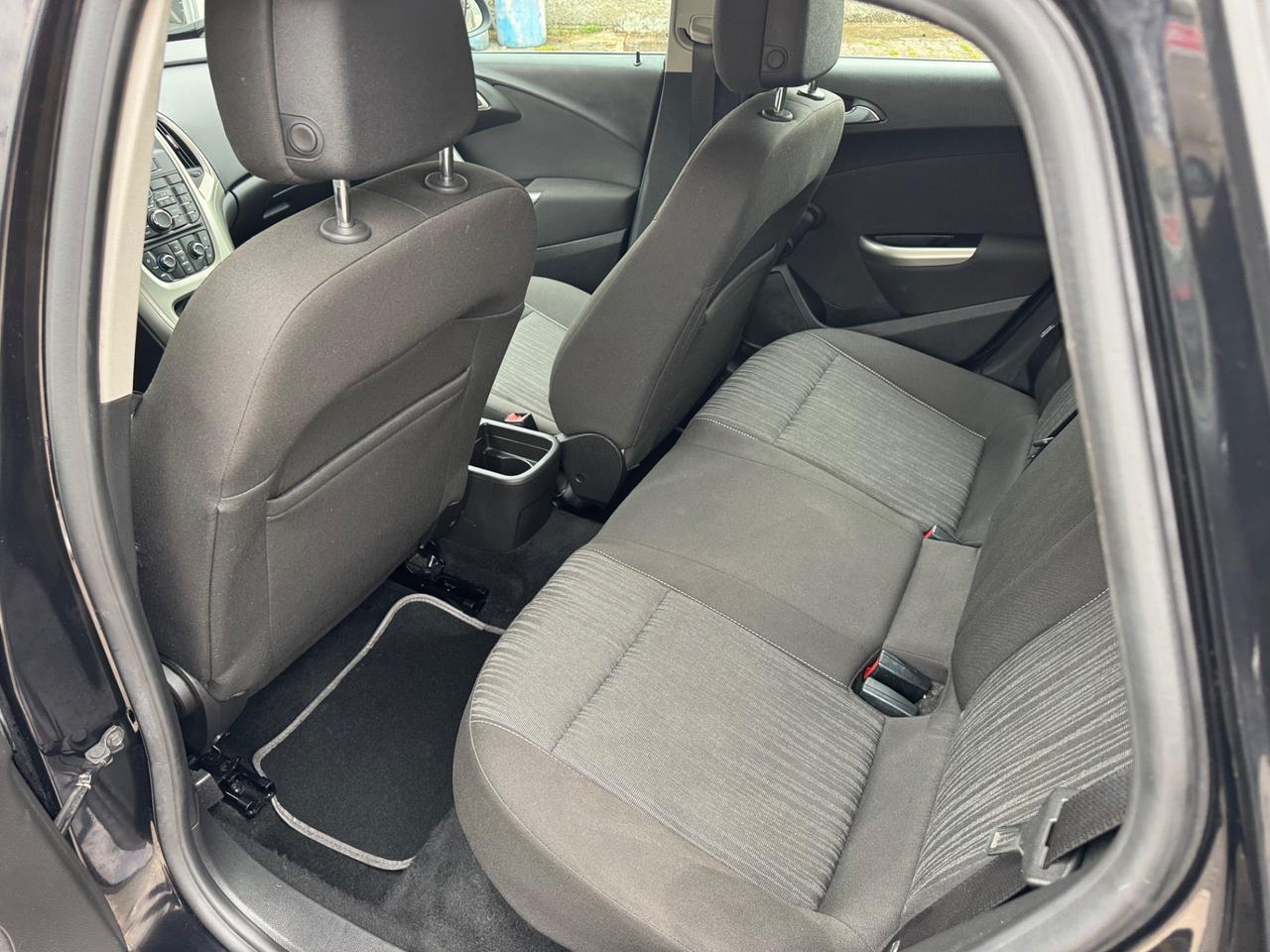 Opel Astra 1.6 115CV 5 porte Cosmo